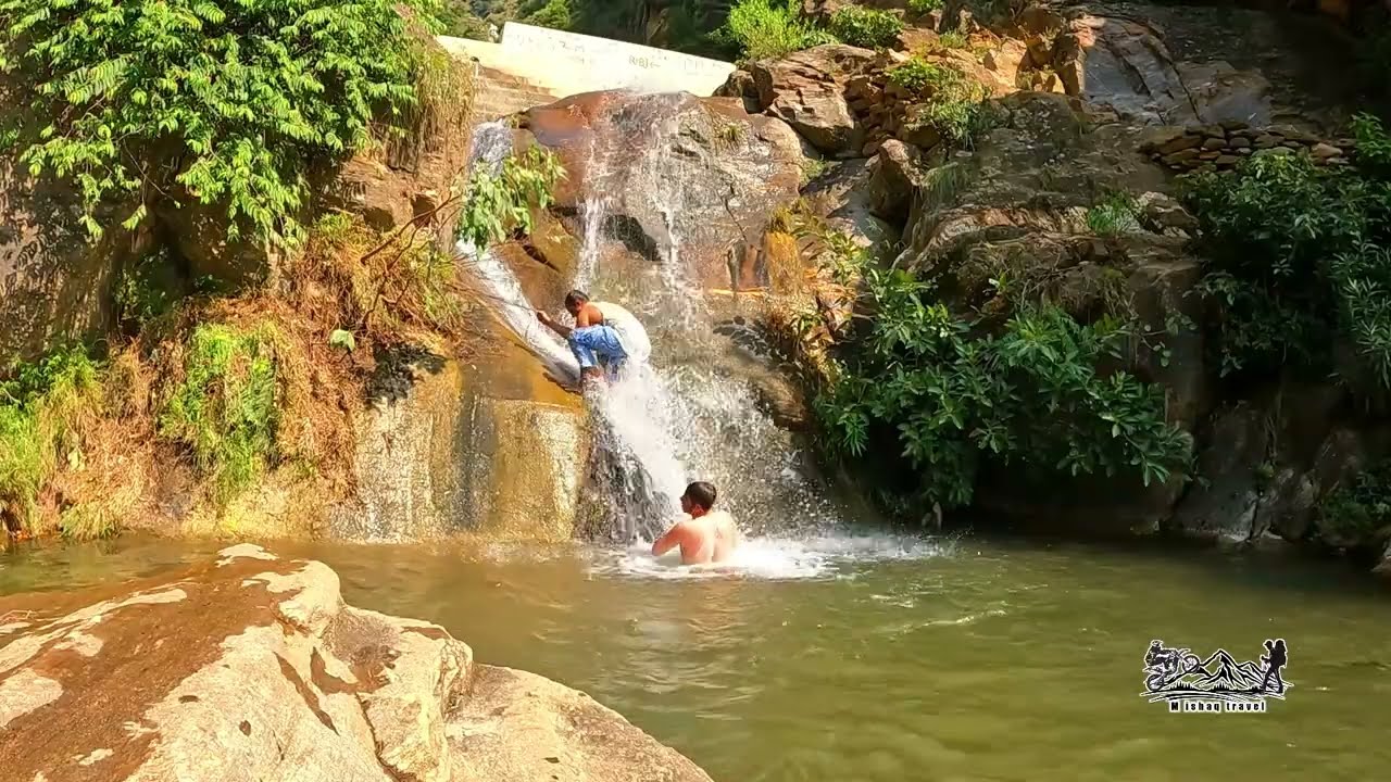 Travel vlog Mayar Waterfall