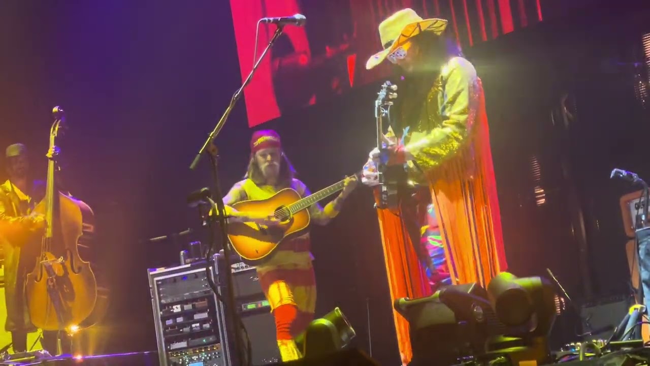 Billy Strings w/ John Mailander ‘’Northern White Clouds’’ 10/31/23 FTP - Grand Rapids, Michigan