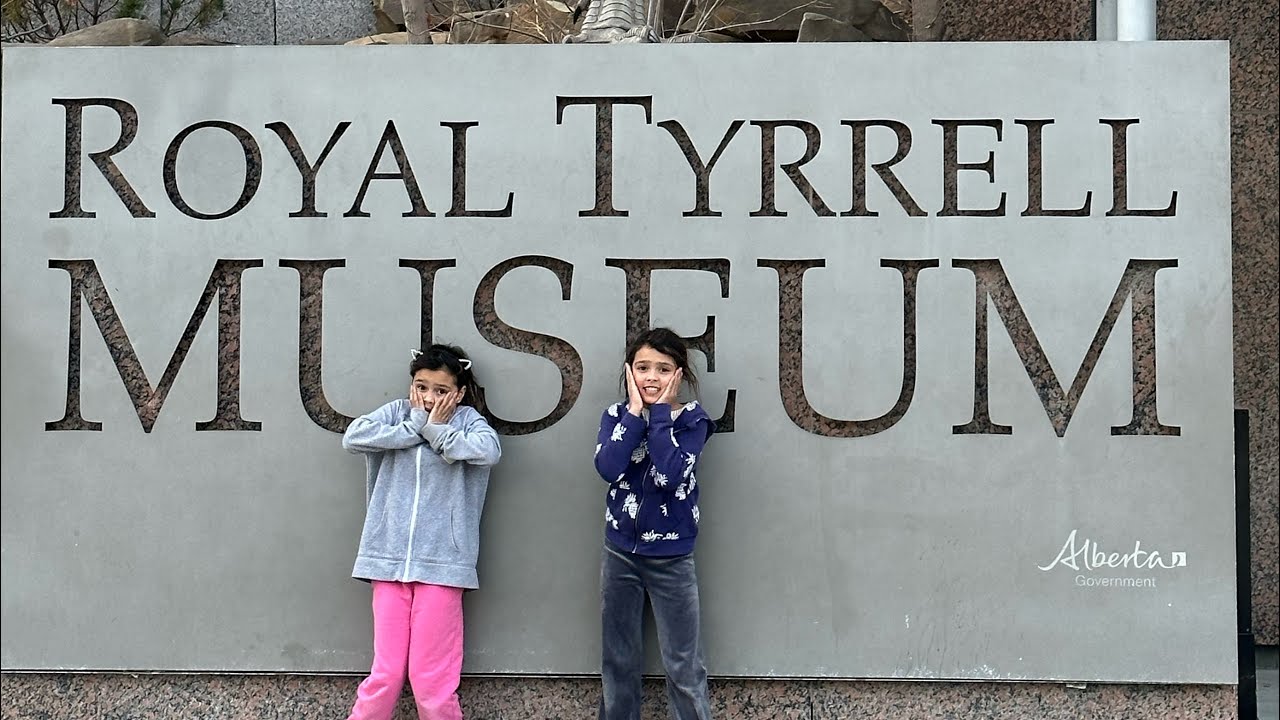 Royal Tyrrell Museum || Drumheller Museum Dinosaurus in Alberta