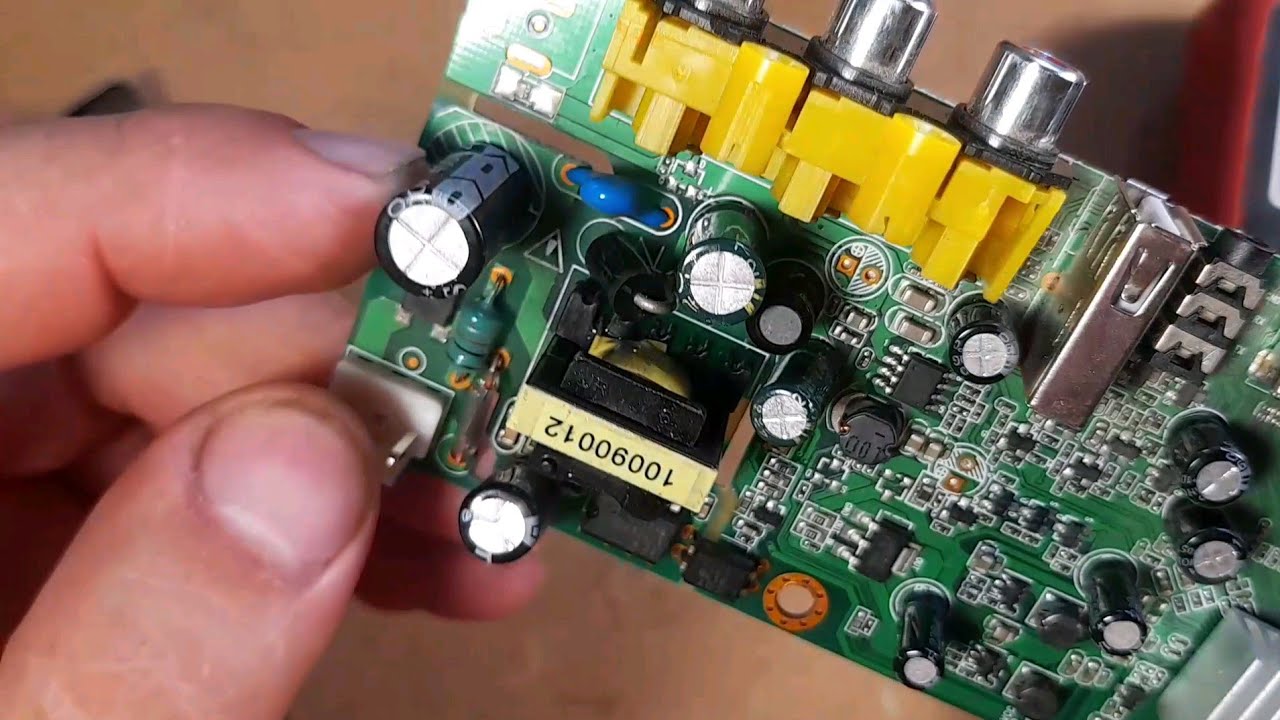 РЕДКИЙ ДЕФЕКТ БЛОКА ПИТАНИЯ! uclan b6 metal РЕМОНТ dvb s2