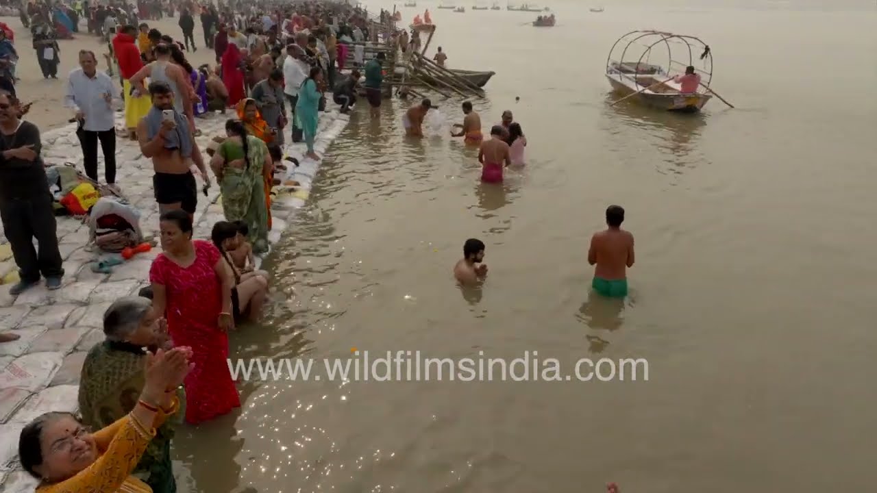 Maha Kumbh Mela Prayagraj | Boats, Bridges & Holy Dip Scene