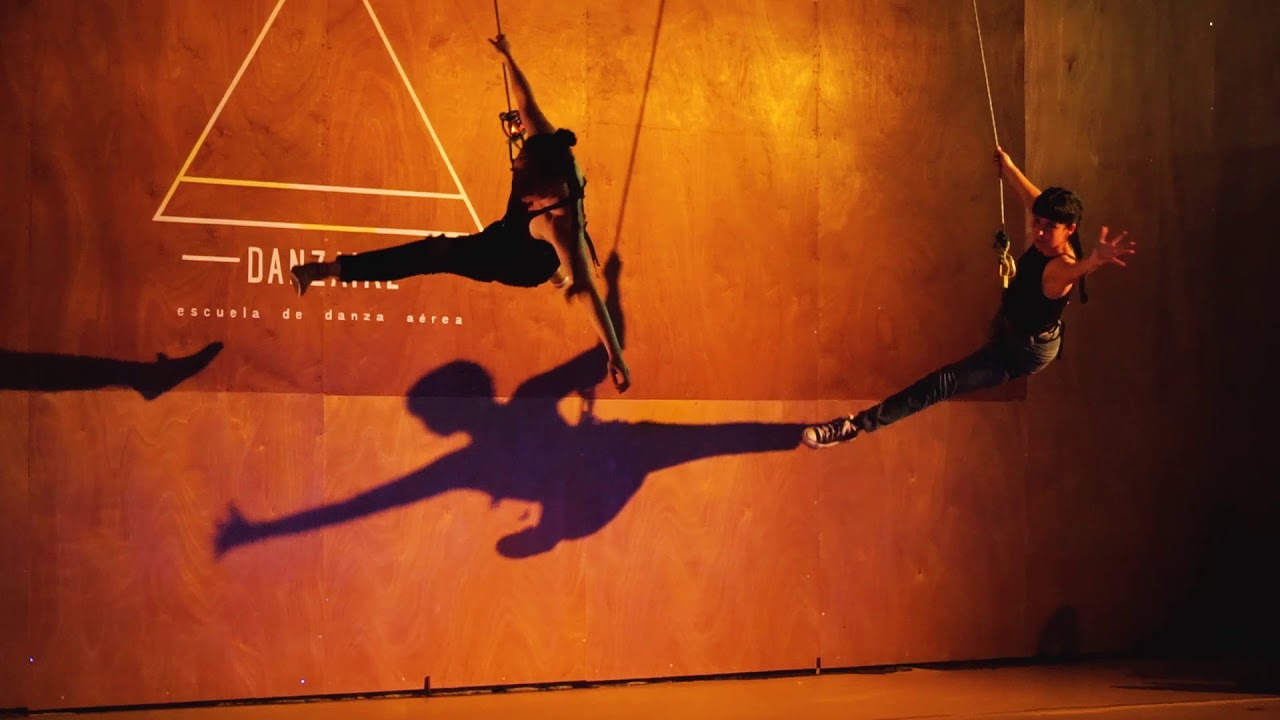 Danza Vertical