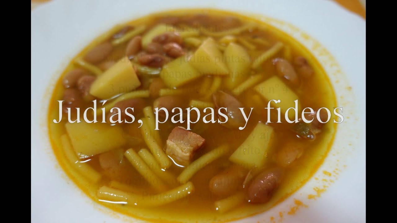 JUDÍAS, PAPAS Y FIDEOS (RECETA CANARIA)