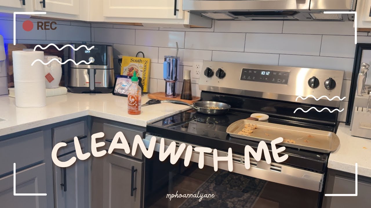 PRODUCTIVE CLEAN WITH ME🧼| tidying up, folding laundrydoing dishes, clean bedroom