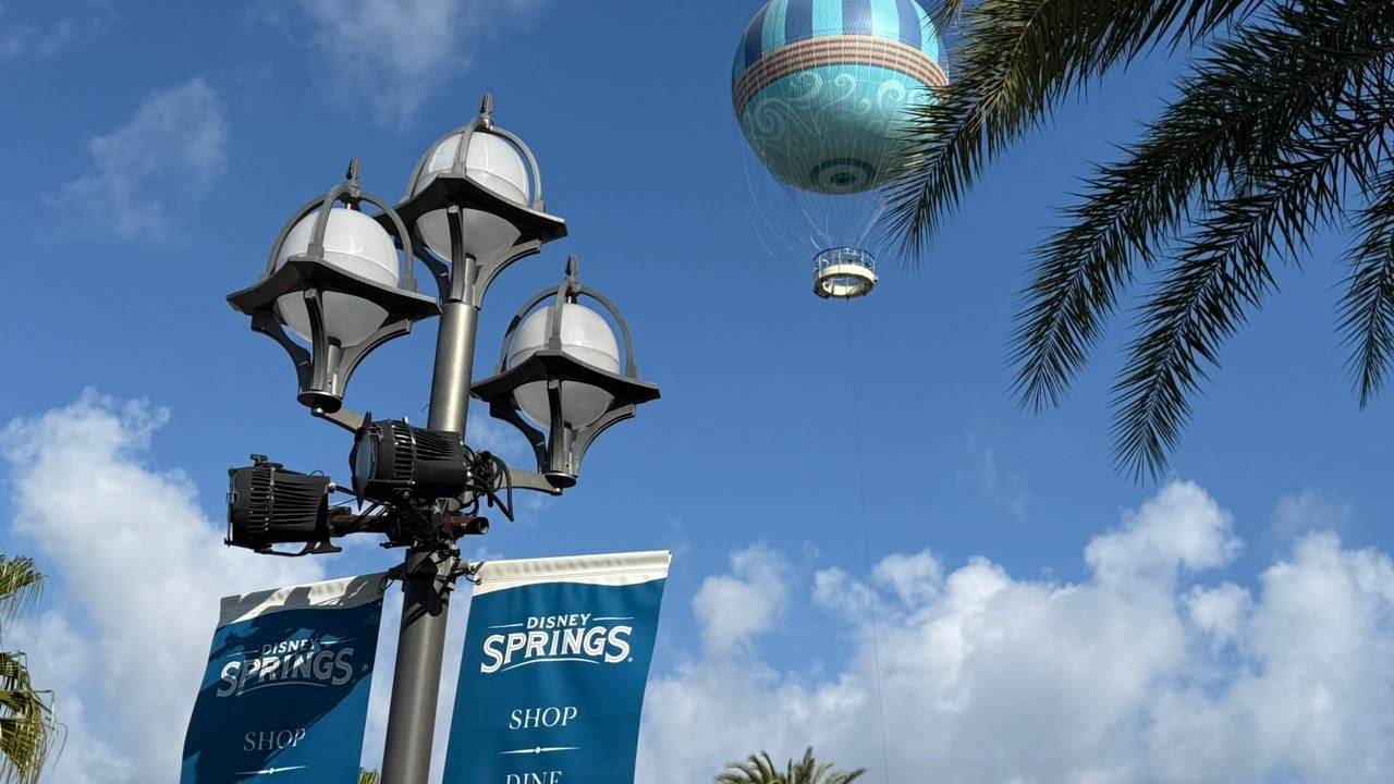 Live Video - A Valentine’s Day Stroll At The Springs
