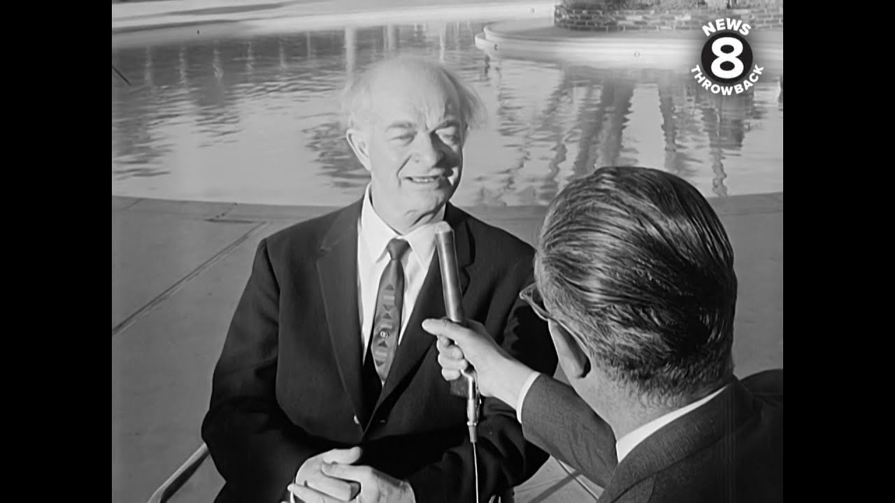 Nobel Peace and Chemistry Prize Winner Linus Pauling 1964