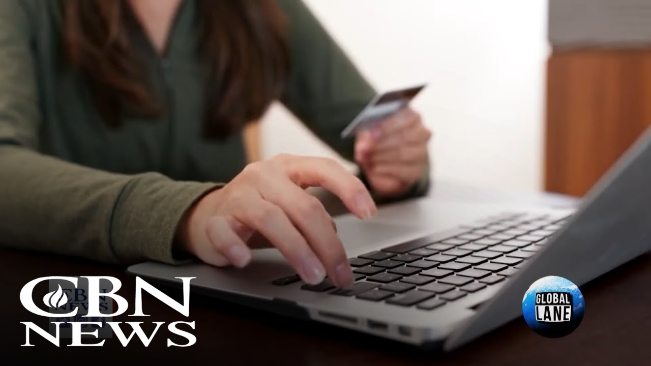 Will Further Credit Card Debt Help the Economy this Christmas?
