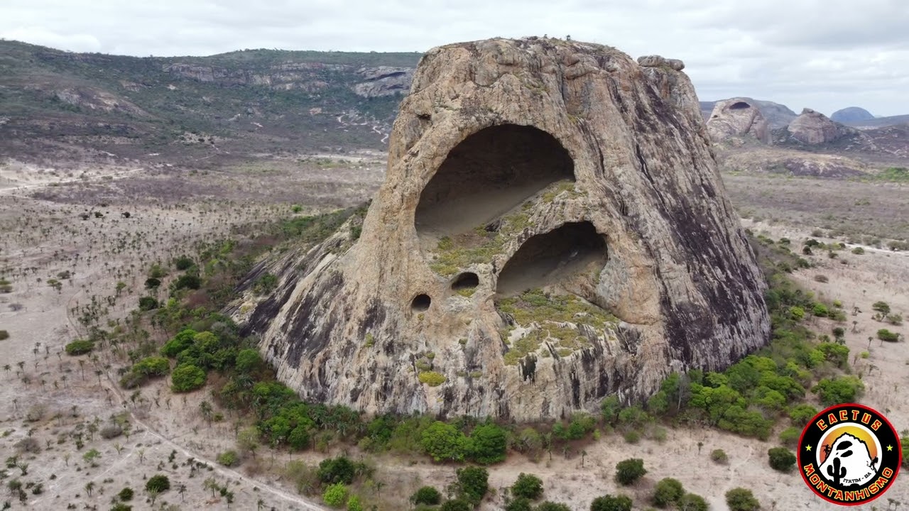 O incrível Morro da Toca em 360° - Itatim (BA)