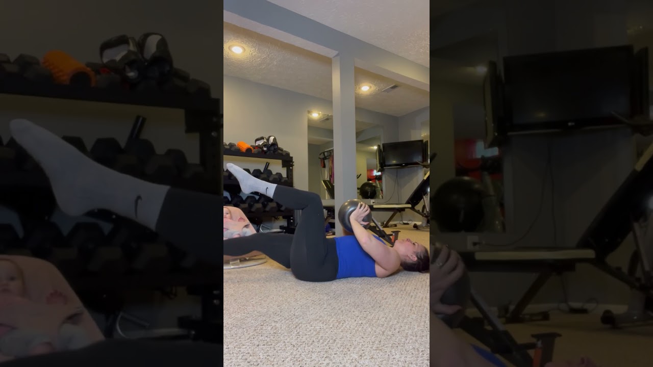 Lying alternating single leg drop with ball