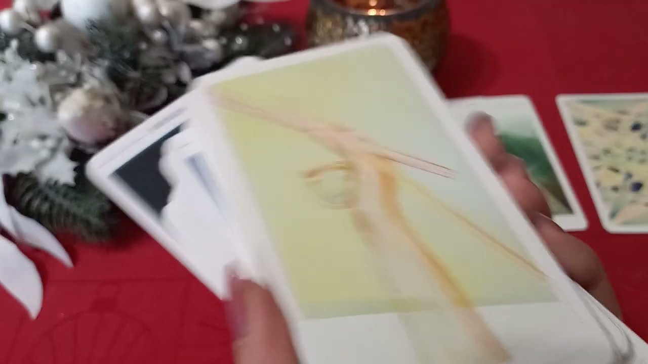 Есть ли у Него  Интимные Отношения?  Что,  с Кем  и Как?