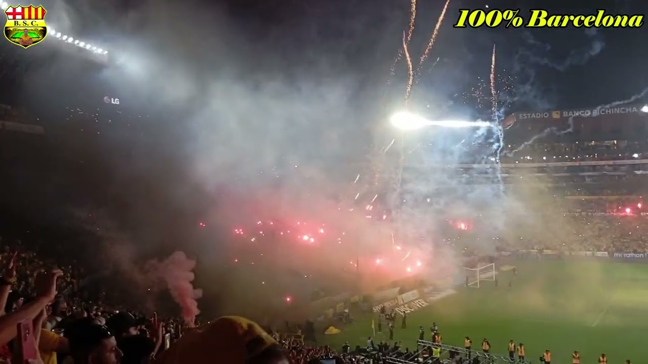 ESPECTACULAR RECIBIMIENTO DEL EQUIPO | NOCHE AMARILLA 2025 | CLÁSICO DEL ASTILLERO ⚽🎙️