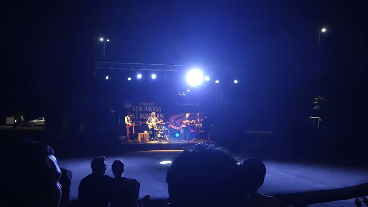 Flört - Bir Tek Sen Gelmedin (Live At Topkapı Kültür Parkı, İstanbul / 23 Eylül 2023)