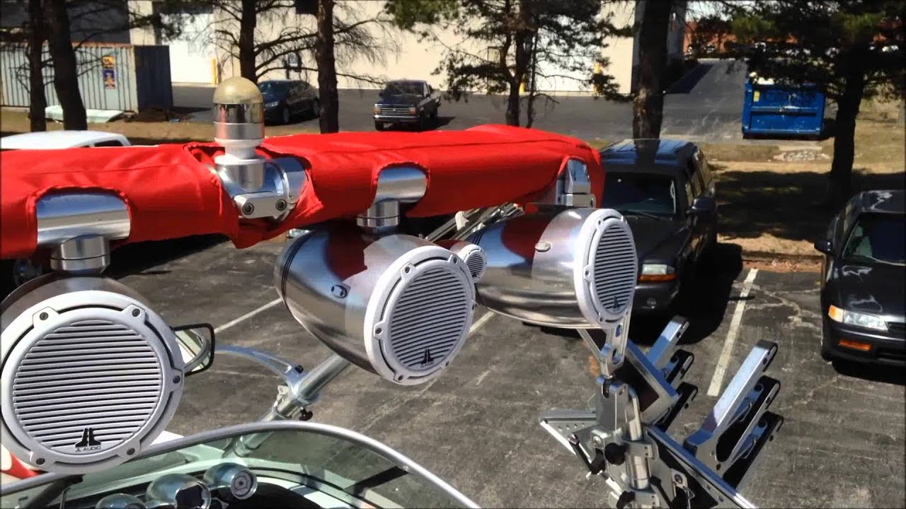 2008 MasterCraft XStar- Red/ White Walk Around