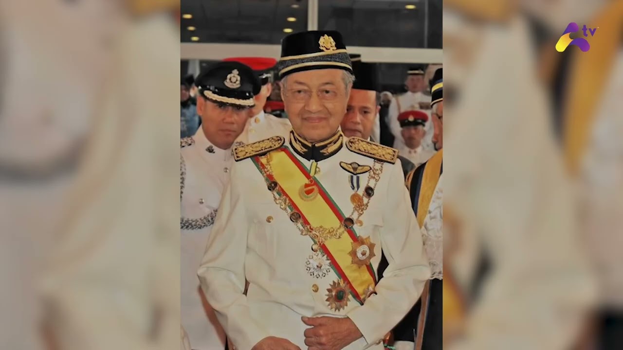 TUN DR. MAHATHIR: 100 TAHUN SEORANG LEGENDA