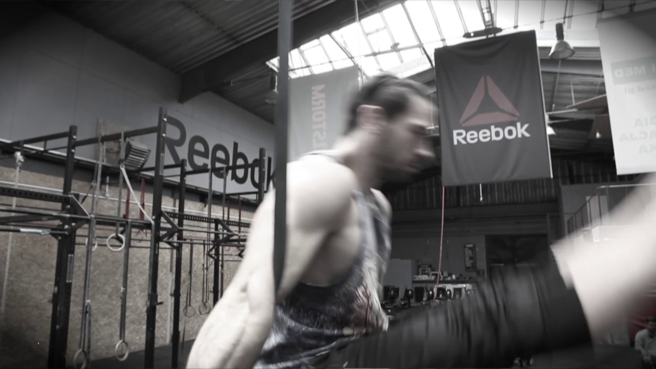 Personal Trainer Michał Derlicki / Trener Personalny Warszawa - Aerial Straps