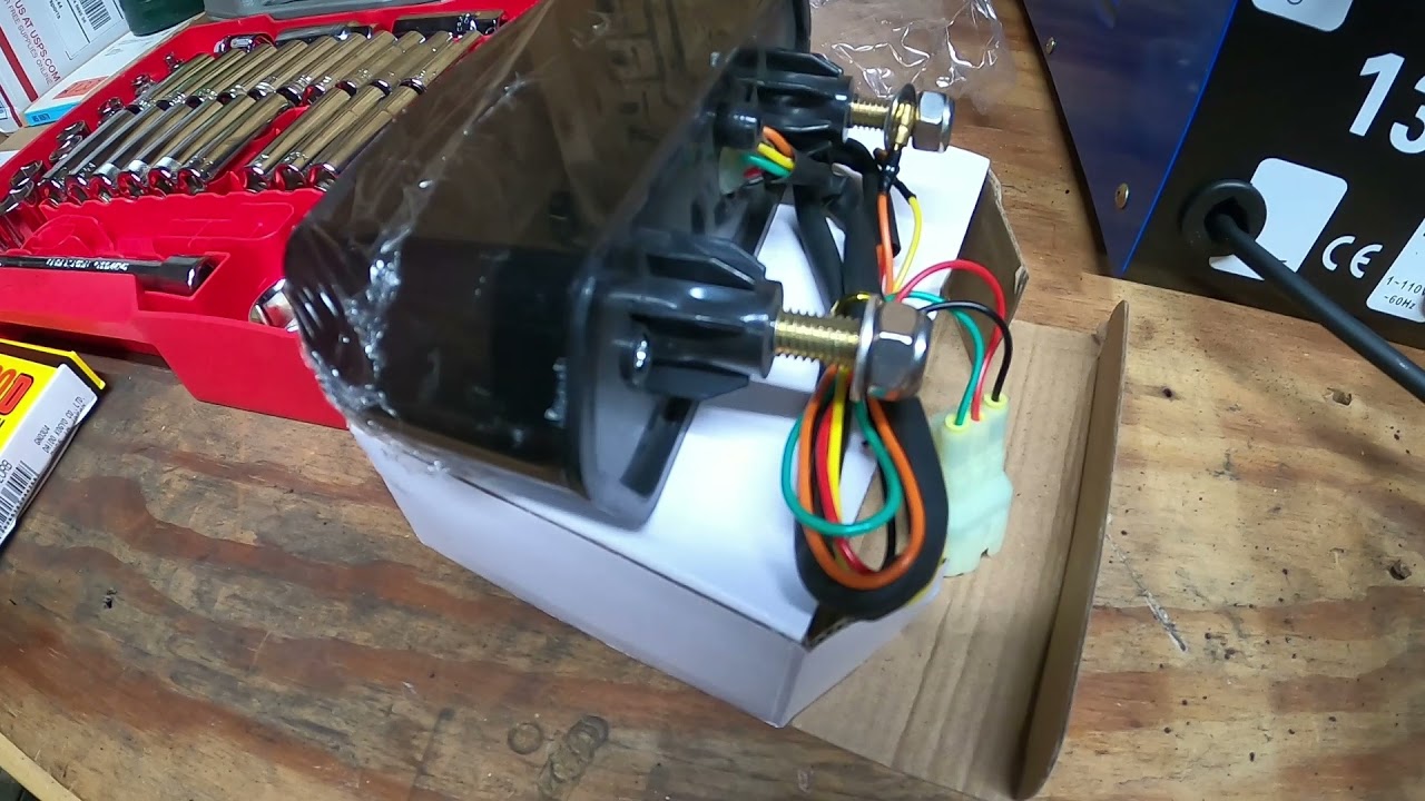 Changing the Tail light on my Honda Grom