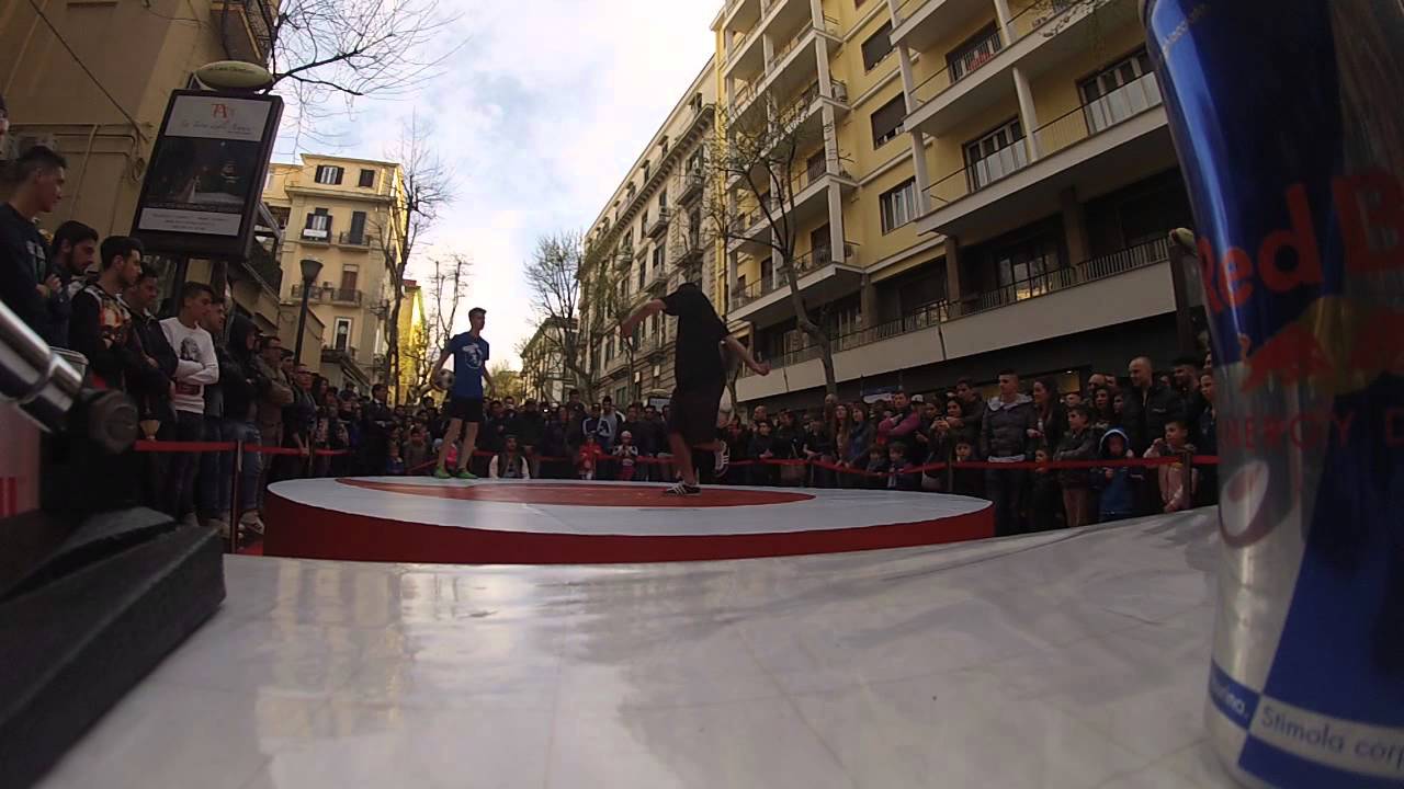 Luca Chiarvesio vs Kalaputa   Top16 [Vodafone Freestyle Contest ] by Footwork,it