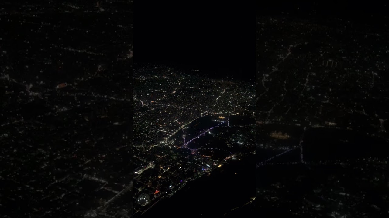 Watching the world unfold from 30,000 feet! #flightview #travel #travelingram #traveling #flights