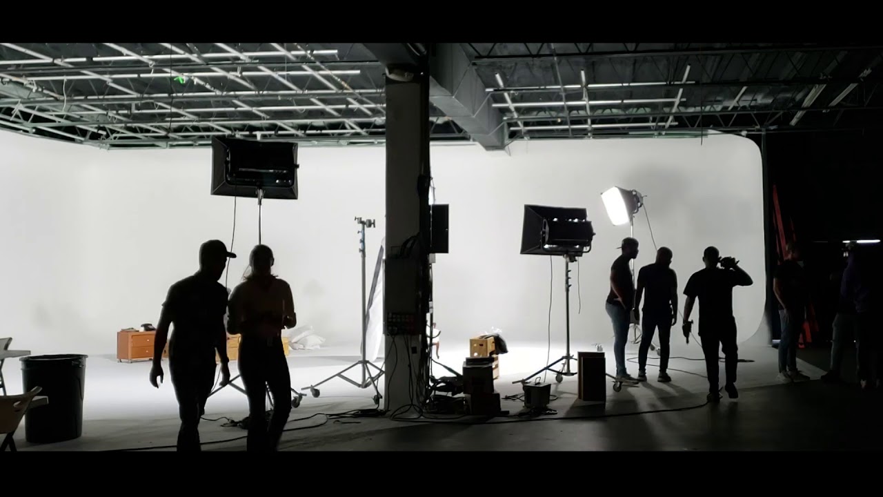Making Set Design (Time Lapse) (Music Video)