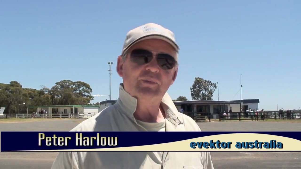 Evektor Sportstar take a test flight with Peter Harlow