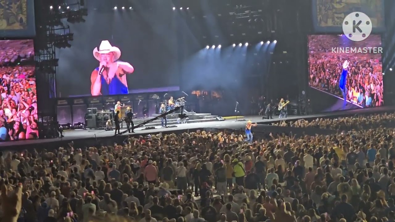 Ford Field Kenny Chesney 8-10-24
