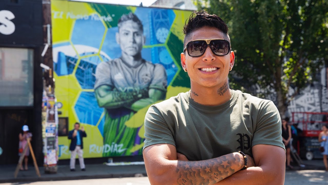 T-Mobile Sound Off Seattle: Sounders unveil mural of Raúl Ruidíaz in Capitol Hill