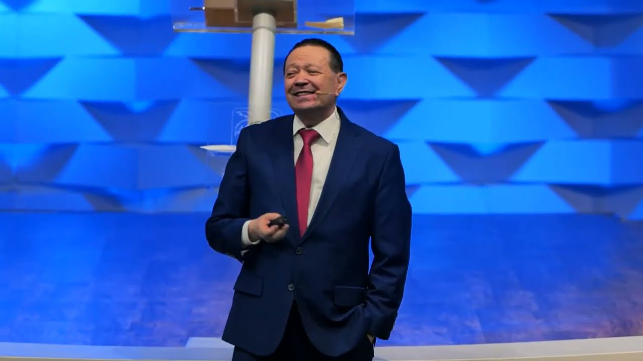 El Bien Y La Misericordia Me Seguirán Todos Los Días de Mi Vida - Apostol Fernando Ortiz