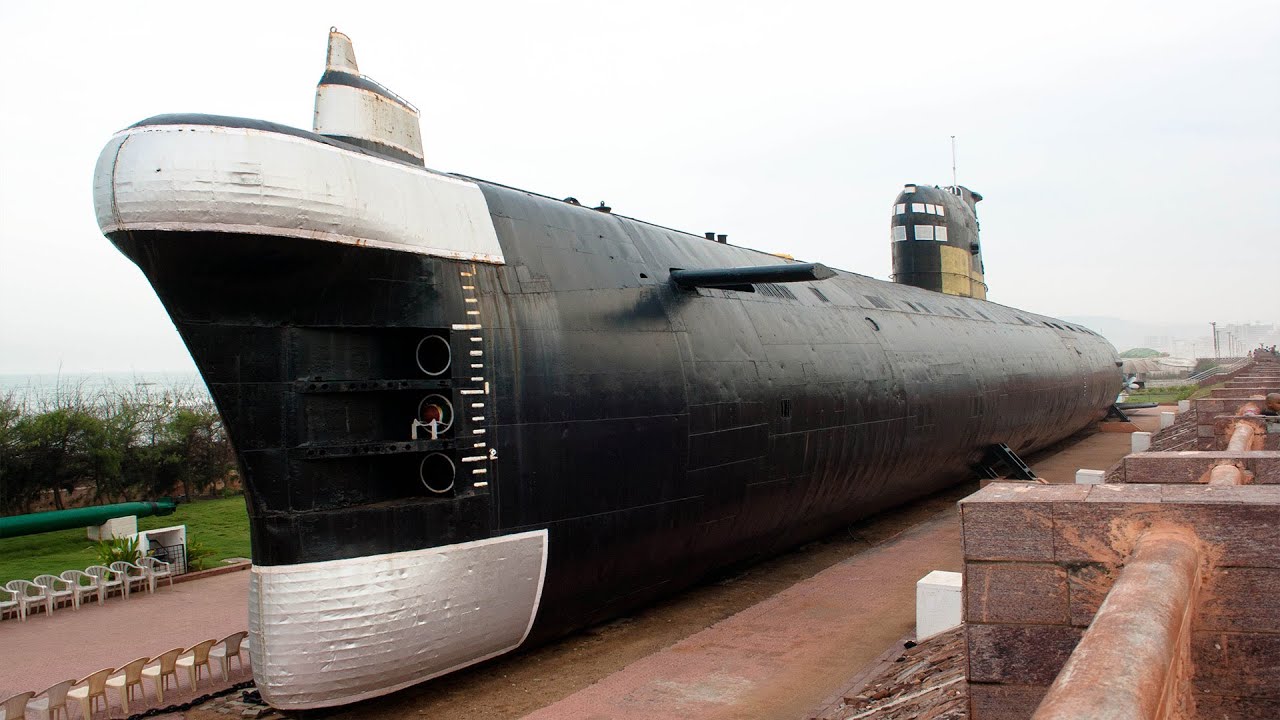 15 Most Expensive Submarines