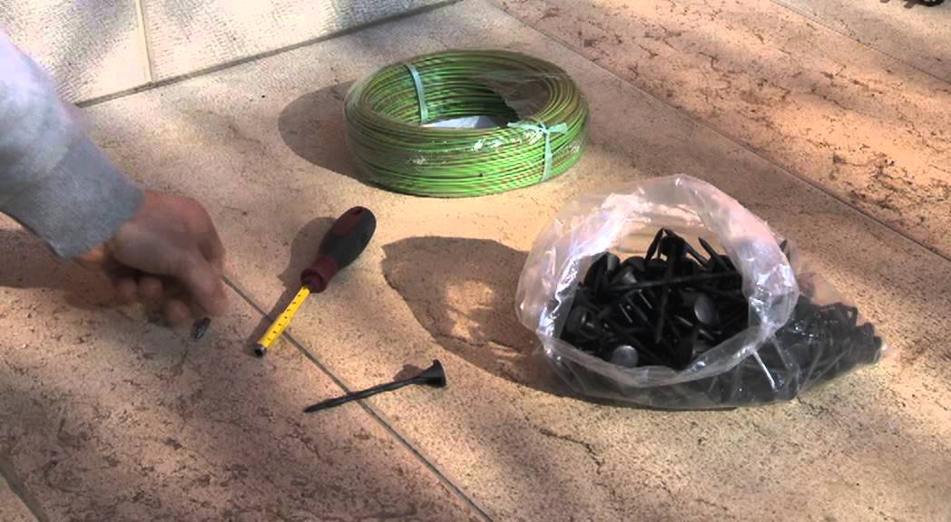 1 Box contents & Tools (Stiga Autoclip 125/127)