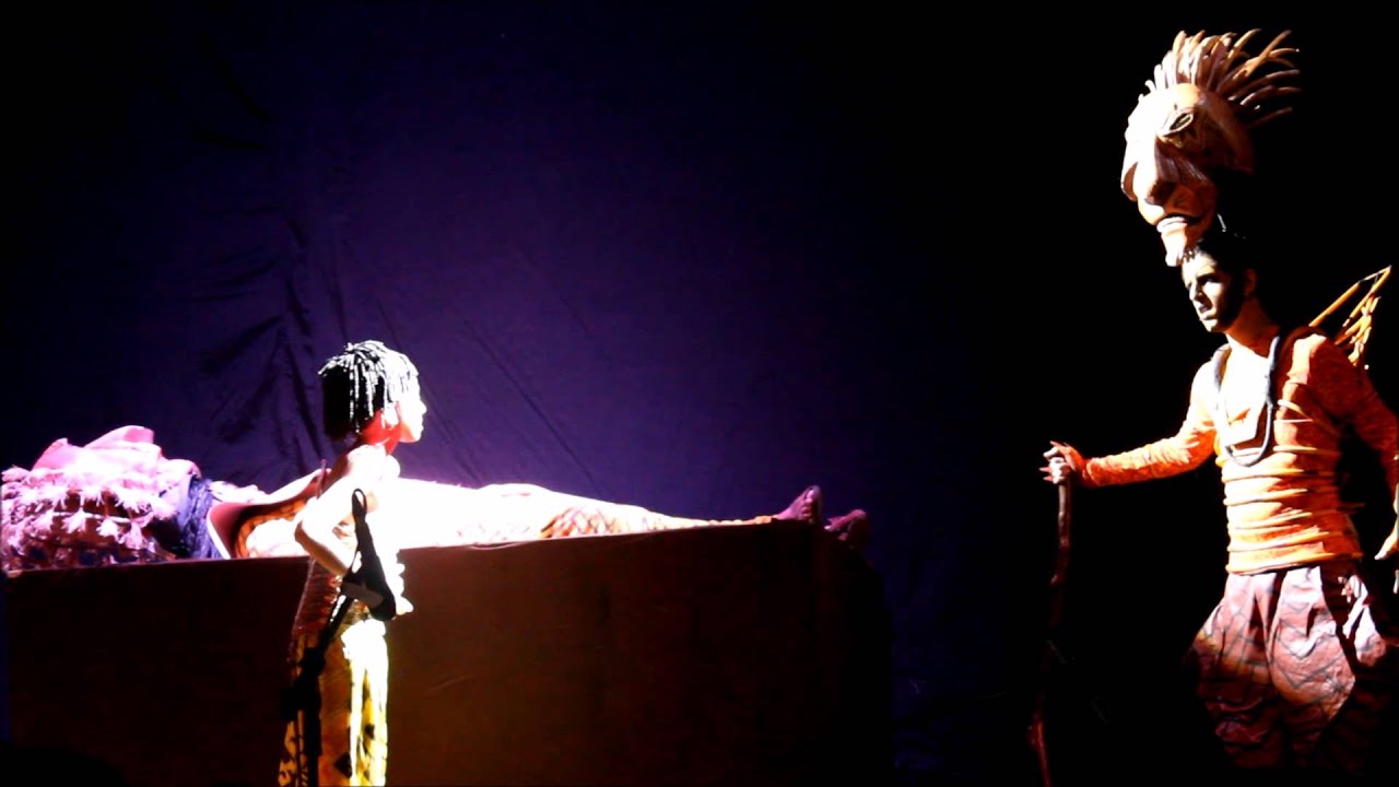 2013: A MORTE DE MUFASA O LAMENTO - O Rei Leão - Uberaba