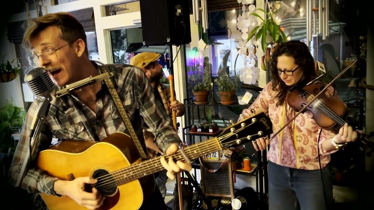 Corey Hall (& The Misplaced Ramblers) - Talking About My Home Town