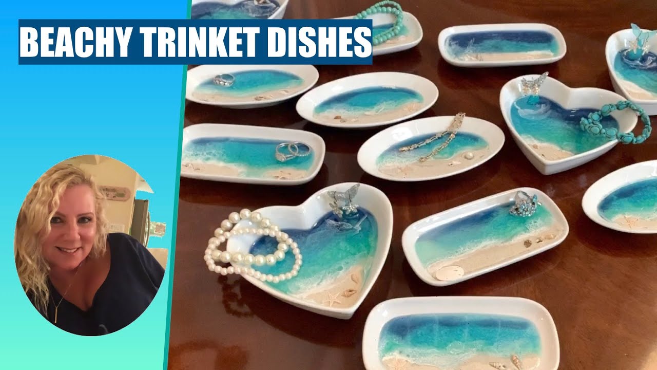 (103) SMALL RESIN BEACHY TRINKET DISHES