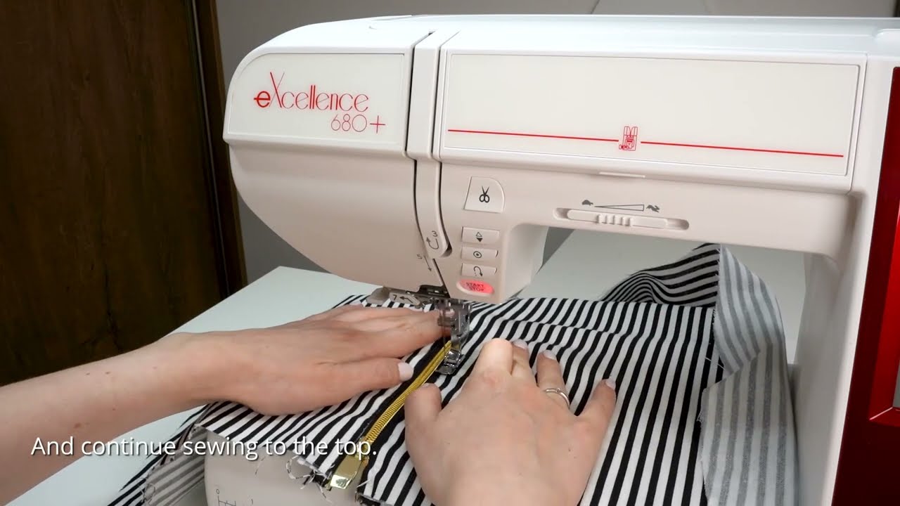 Video tutorial - Prensatelas estándar de cremallera E