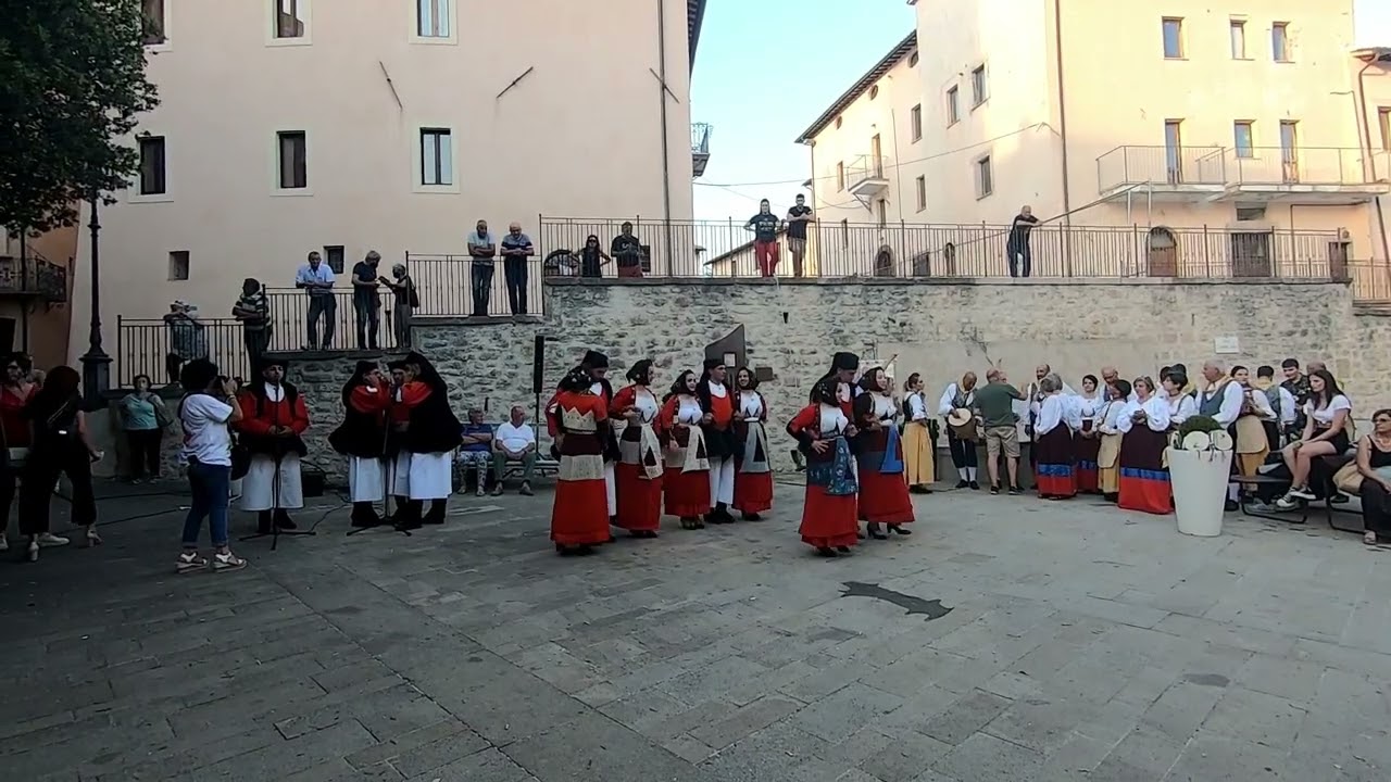 Fonni di Nuoro a Fonni di Sellano - 2
