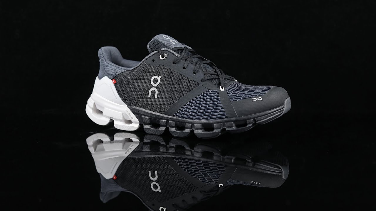 KVSN.Unbox // A First Unbox Video At OnRunning Cloudflyer Black/White