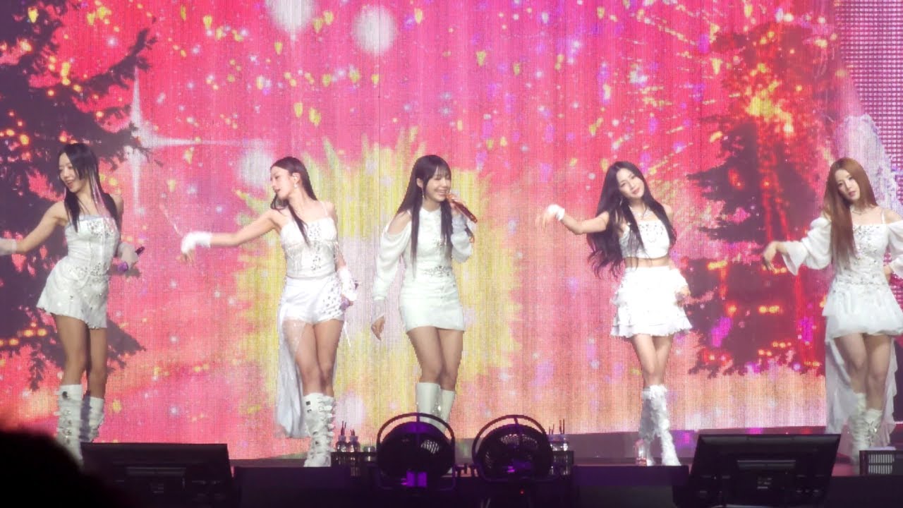250220 APINK - Only One @ PINK NEW YEAR in Singapore | 에이핑크 싱가포르 콘서트 직캠 4K60FPS