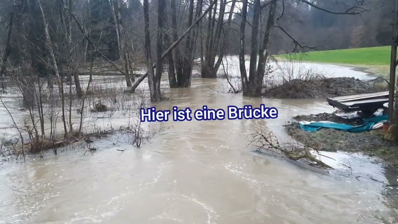 Weihnachtsgrüße vom Sägewerk und Wasserrad