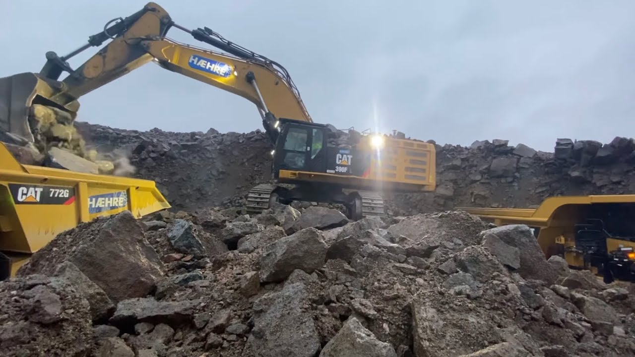 Two - side double benching! Cat 390 F L, 772 G’s and Doosan DA 40, opening a new cut, part 2!