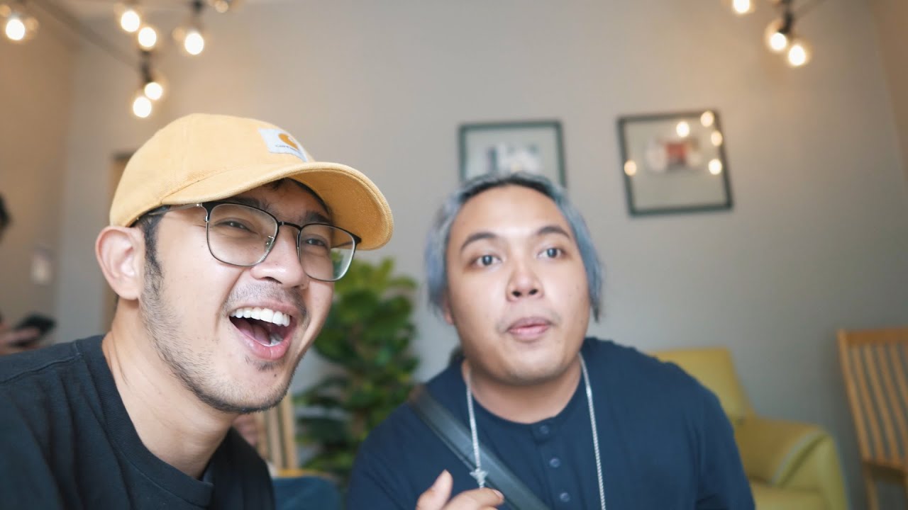 DIA KENTUT KAT MUKA SEMUA ORANG
