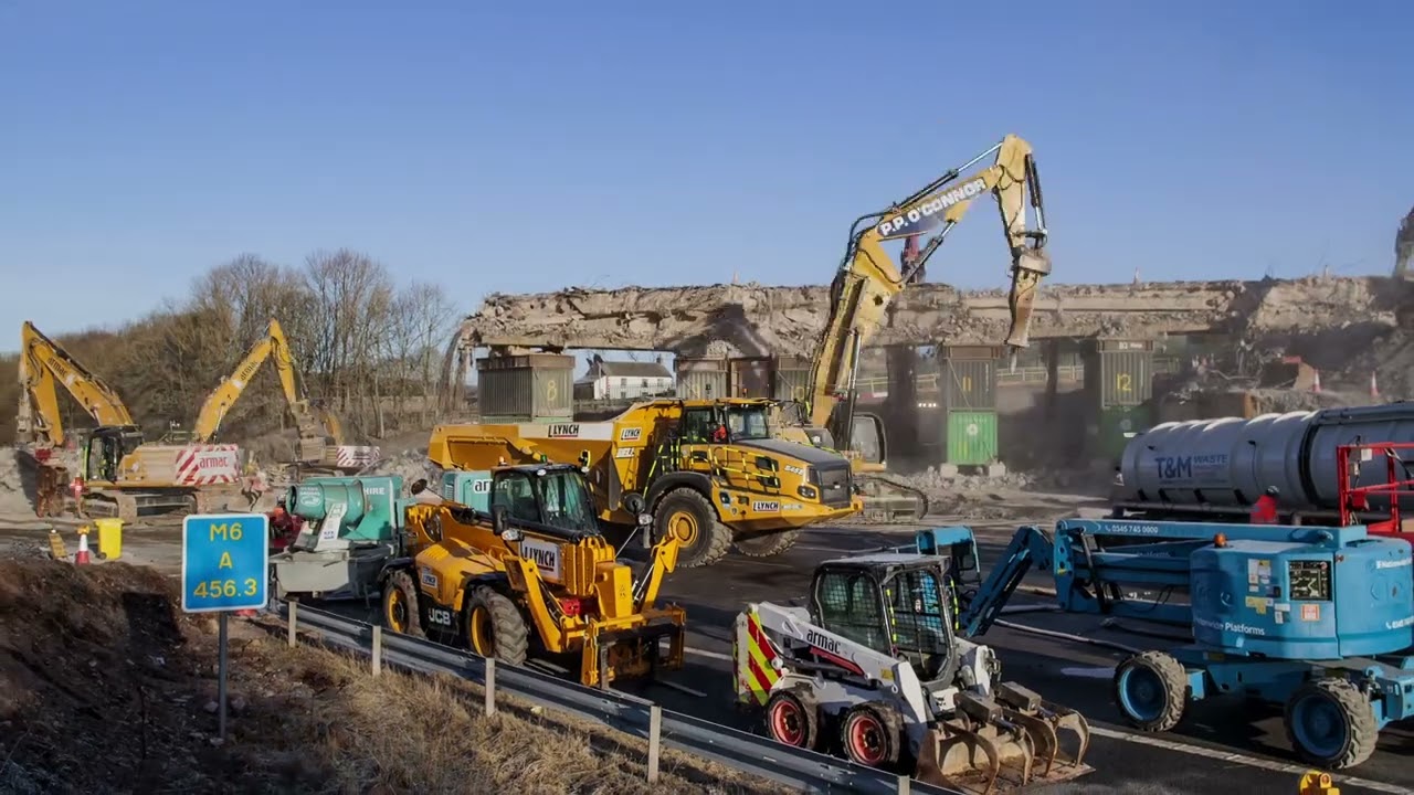 Impressive timelapse footage captures complex works to demolish a key railway bridge.