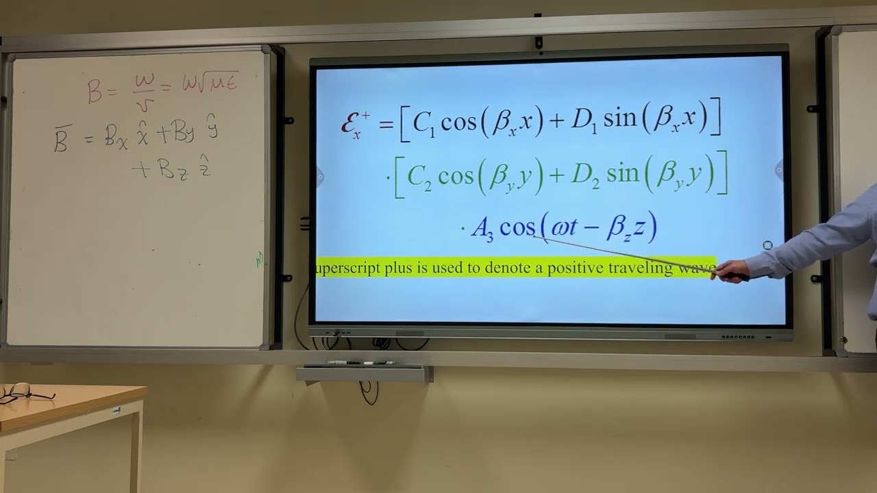 Ch 3: Solution of the EM Wave Equation in Cylindrical Coordinates (P1)