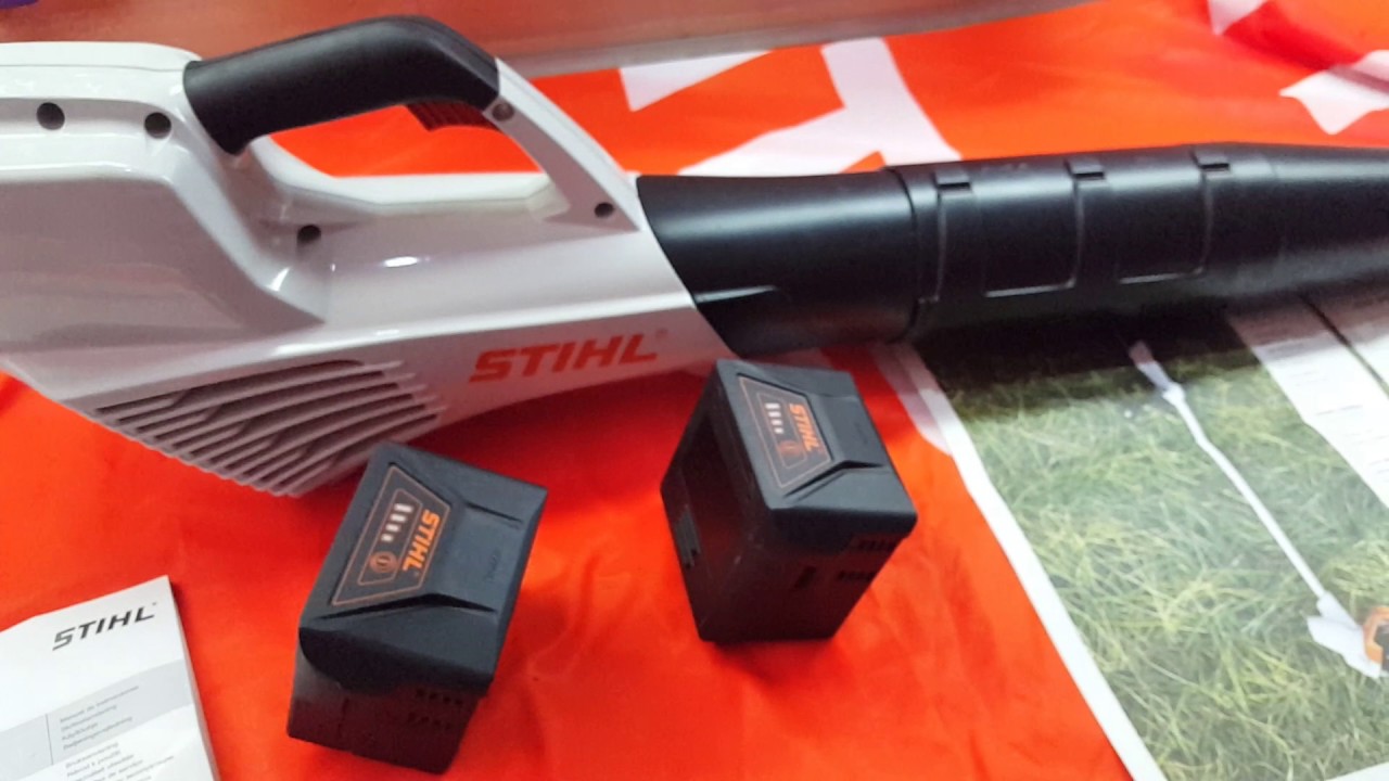 Dmuchawa STIHL BGA 56 z AK 20 + AL 101 / Cordless blower Stihl BGA56