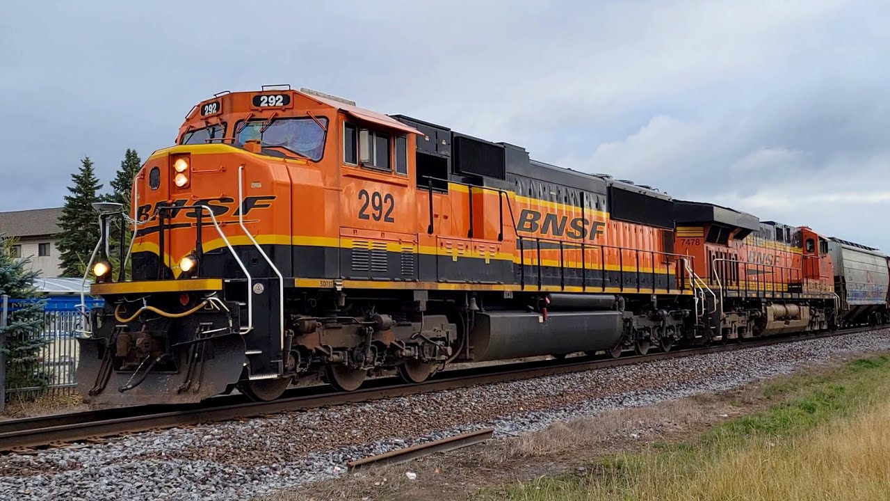 Pair of BNSF Units Leading Train North on the CN Letellier Subdivision