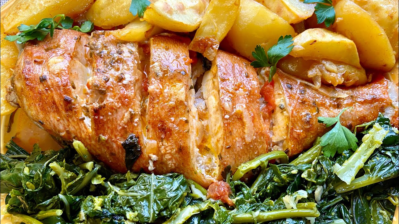 Red Fish no forno! Como fazer peixe suculento com batatas e grelos