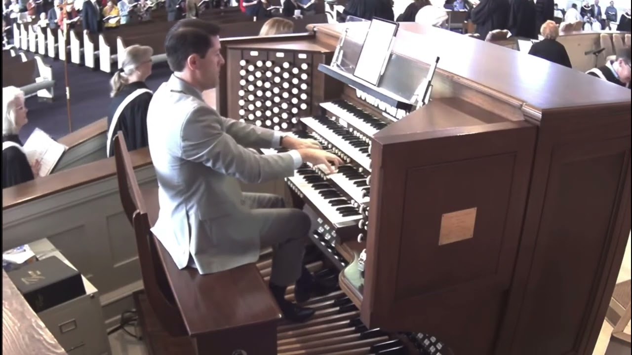 Now Thank We All Our God - Nun Danket - Thanksgiving Hymn sung in worship