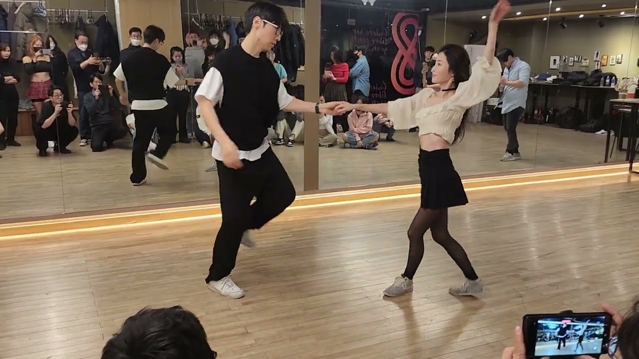 춤으로 나눔 재능기부 Zouk Dance 테렌스&이지 웍샵 데모 강남Latin 25.1.3.