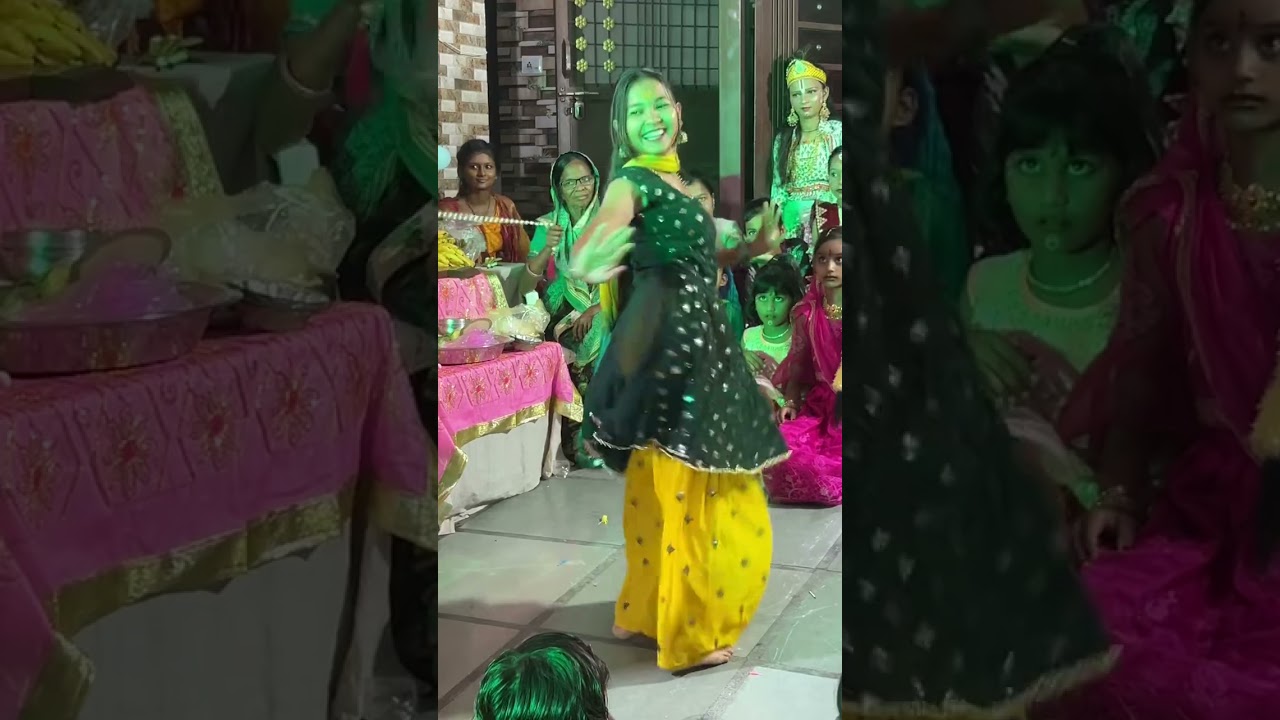 Teri bajti muraliya dekh ke 🪈/dance by sweety singh /krishan bhajan 🙏🏼😊