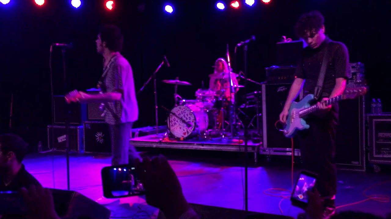 HUNNY performs “Parking Lot” LIVE at The Glass House in Pomona, California. January 25th, 2019