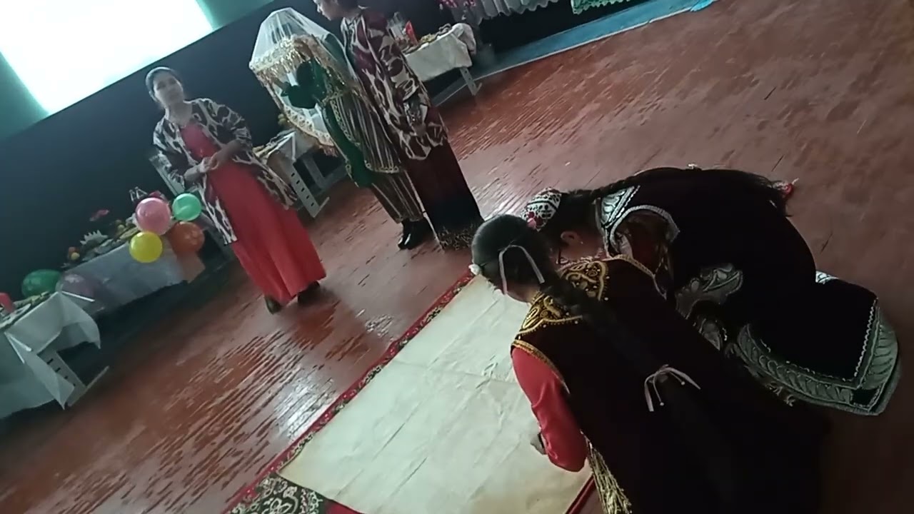 10-sinf yuz ochar marosimi