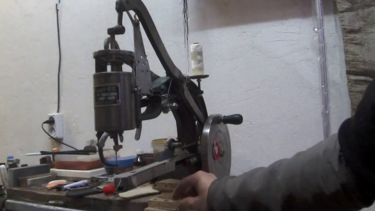 как намотать нитку на шпульку Версаль